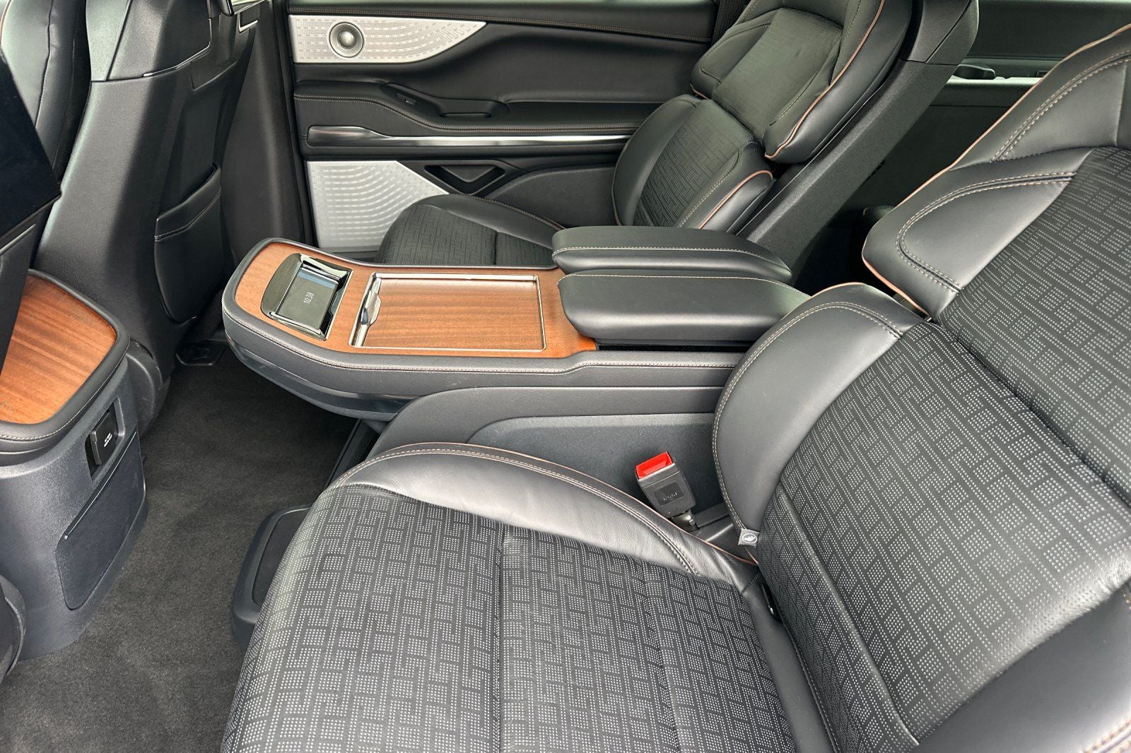 2026 Lincoln Navigator L Black Label