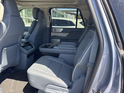 2022 Lincoln Navigator L Black Label