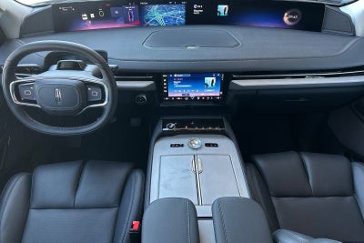 2027 Lincoln Navigator L Premiere