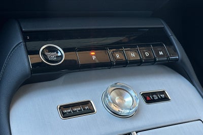 2027 Lincoln Navigator L Premiere