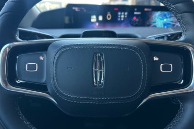 2027 Lincoln Navigator L Premiere
