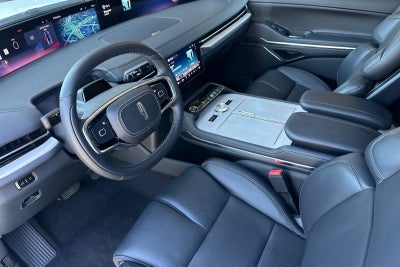 2027 Lincoln Navigator L Premiere
