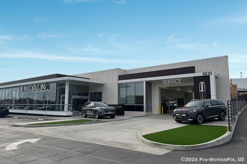 2027 Lincoln Navigator L Reserve