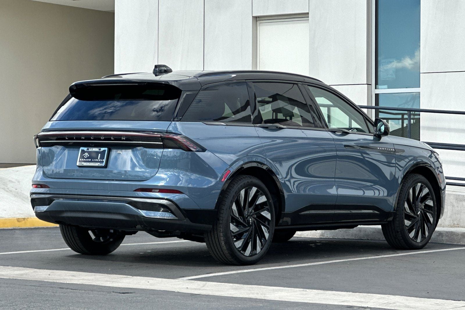 2026 Lincoln Nautilus Reserve