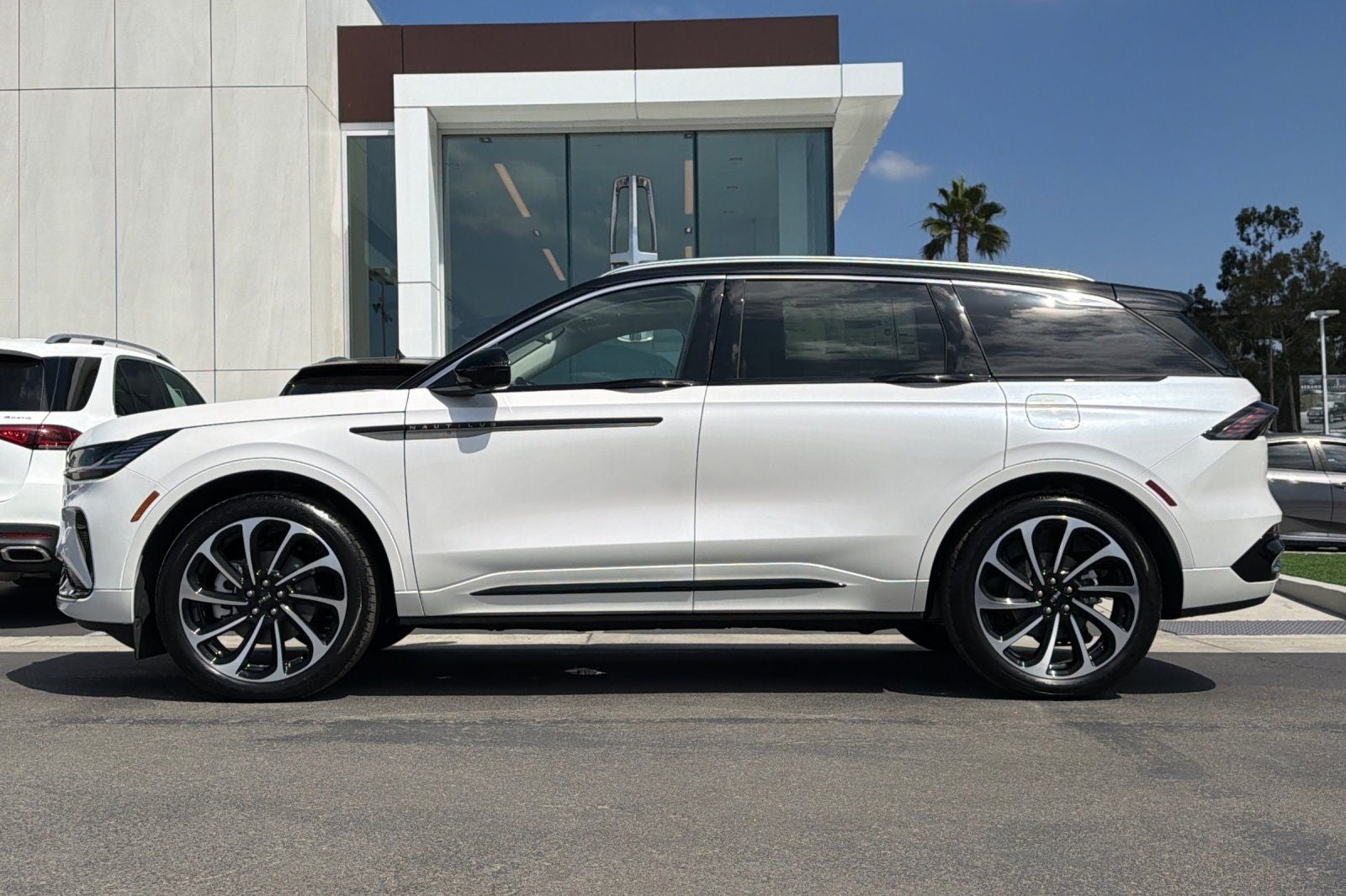 2026 Lincoln Nautilus Black Label
