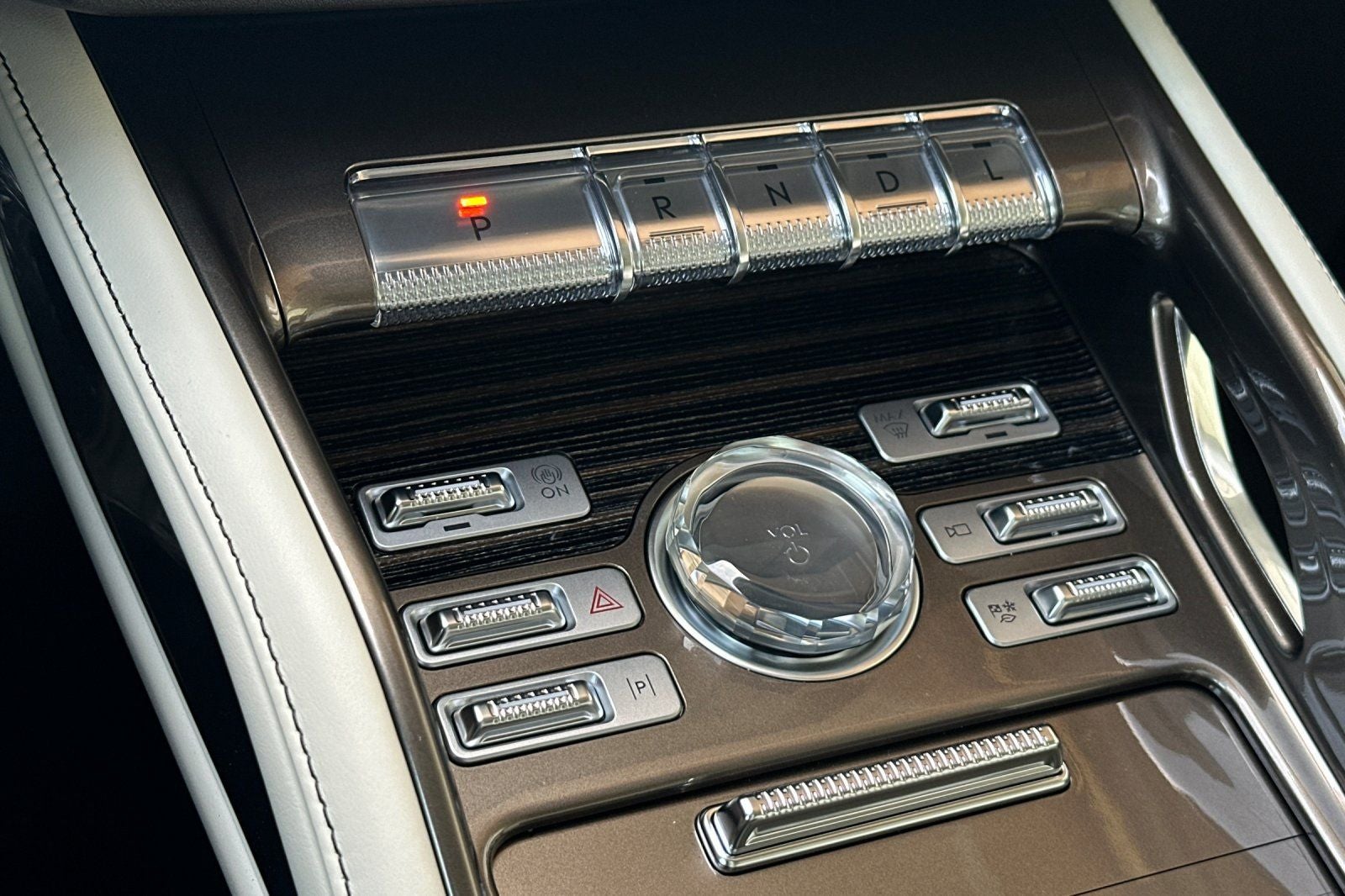 2026 Lincoln Nautilus Black Label