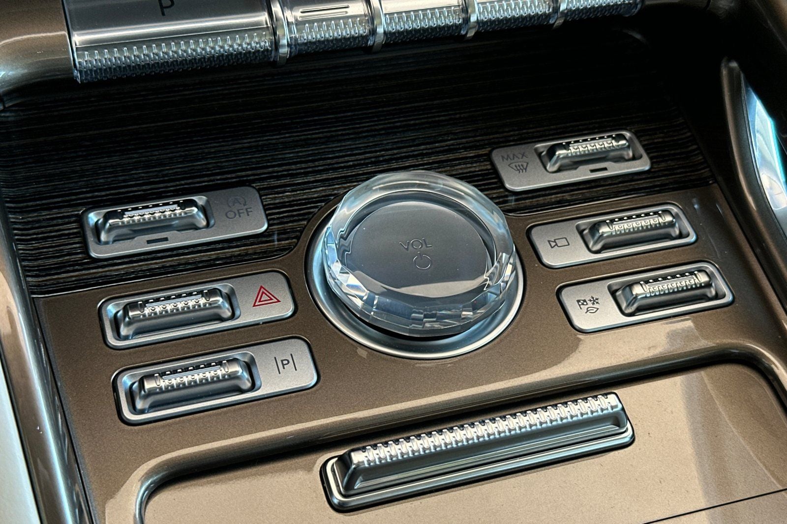 2024 Lincoln Nautilus Black Label
