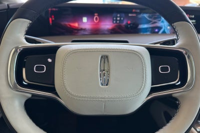 2024 Lincoln Nautilus Black Label