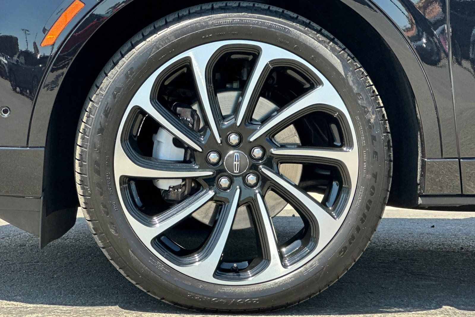 2024 Lincoln Nautilus Black Label