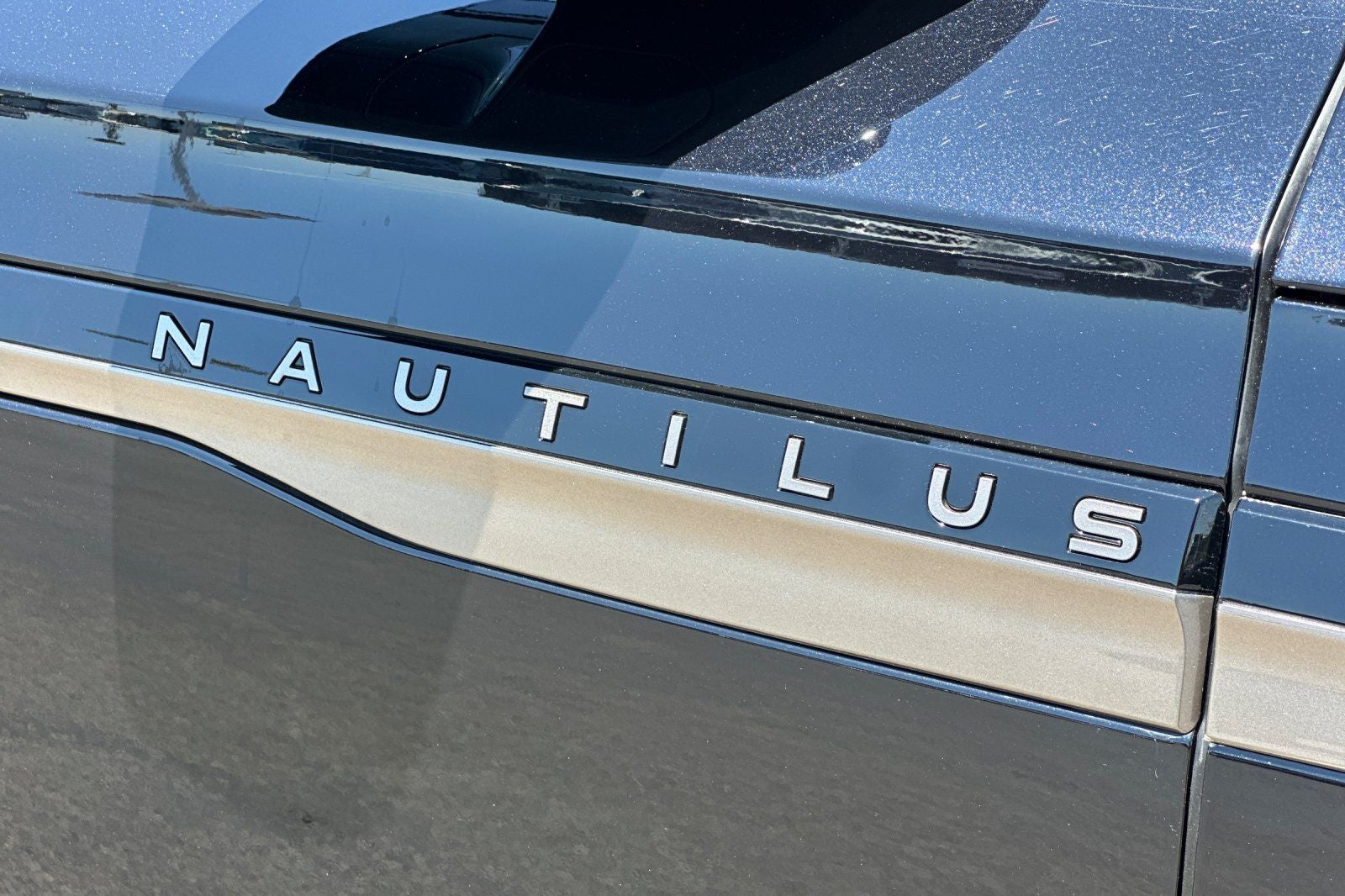 2024 Lincoln Nautilus Black Label