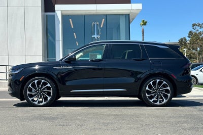 2024 Lincoln Nautilus Black Label