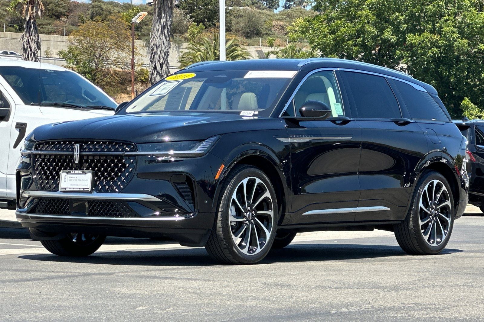 2024 Lincoln Nautilus Black Label