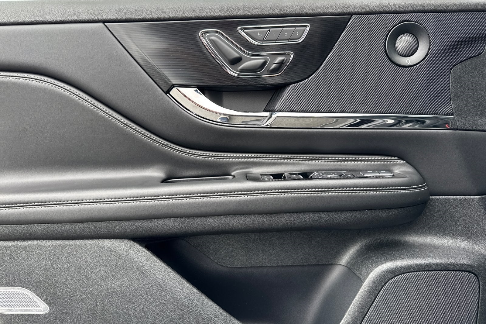 2025 Lincoln Corsair Plug-In Hybrid Grand Touring