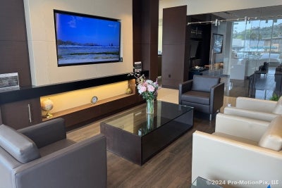 2025 Lincoln Corsair Plug-In Hybrid Grand Touring