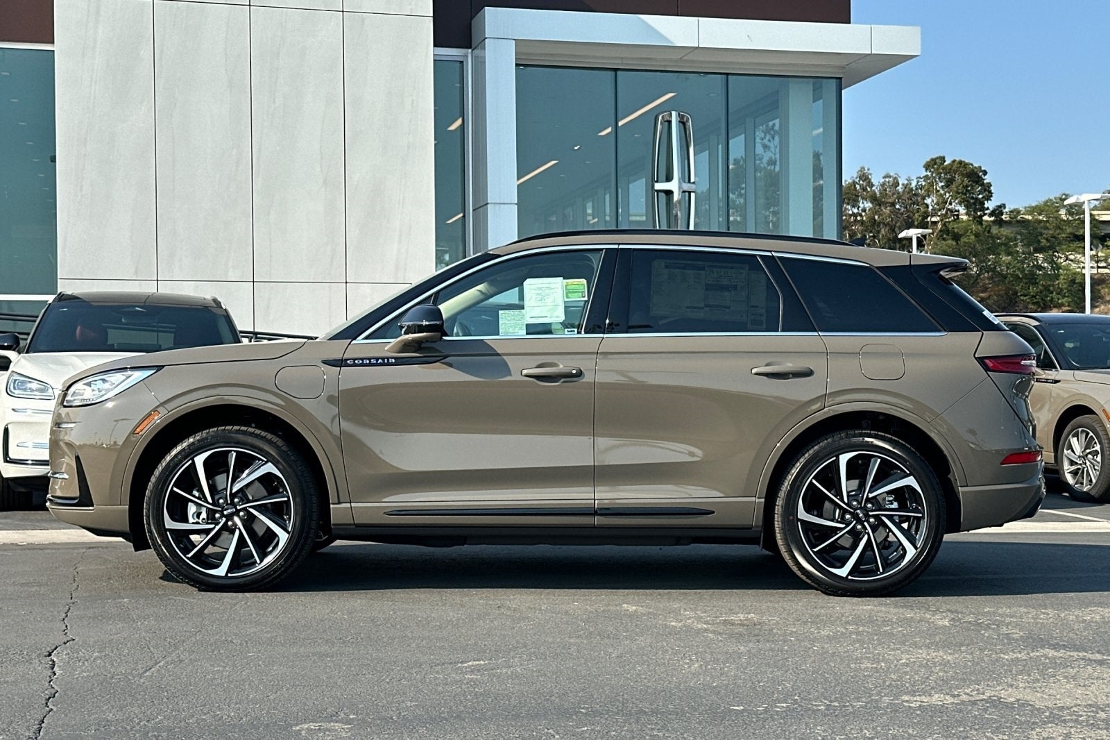 2025 Lincoln Corsair Plug-In Hybrid Grand Touring