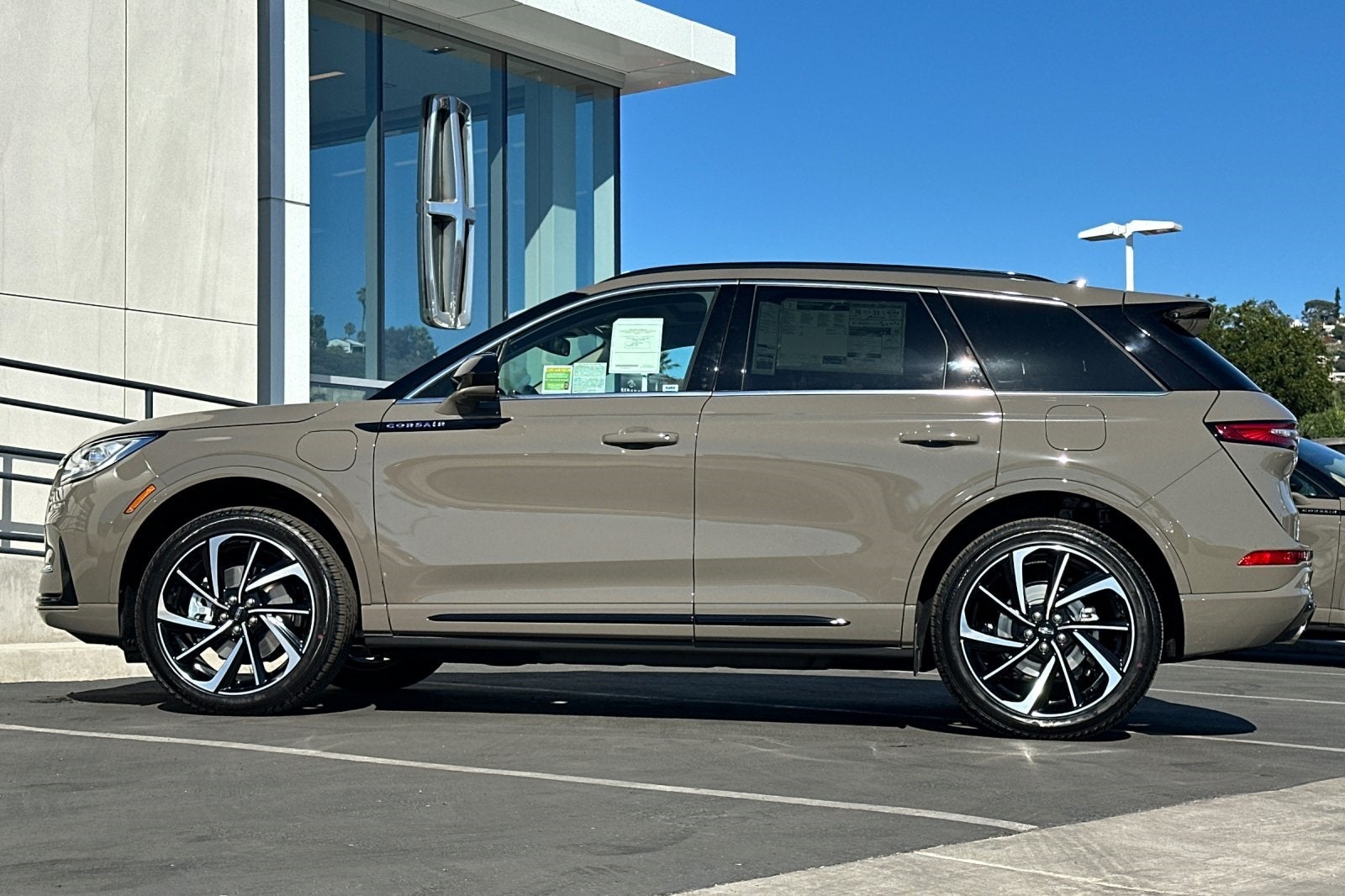 2025 Lincoln Corsair Plug-In Hybrid Grand Touring