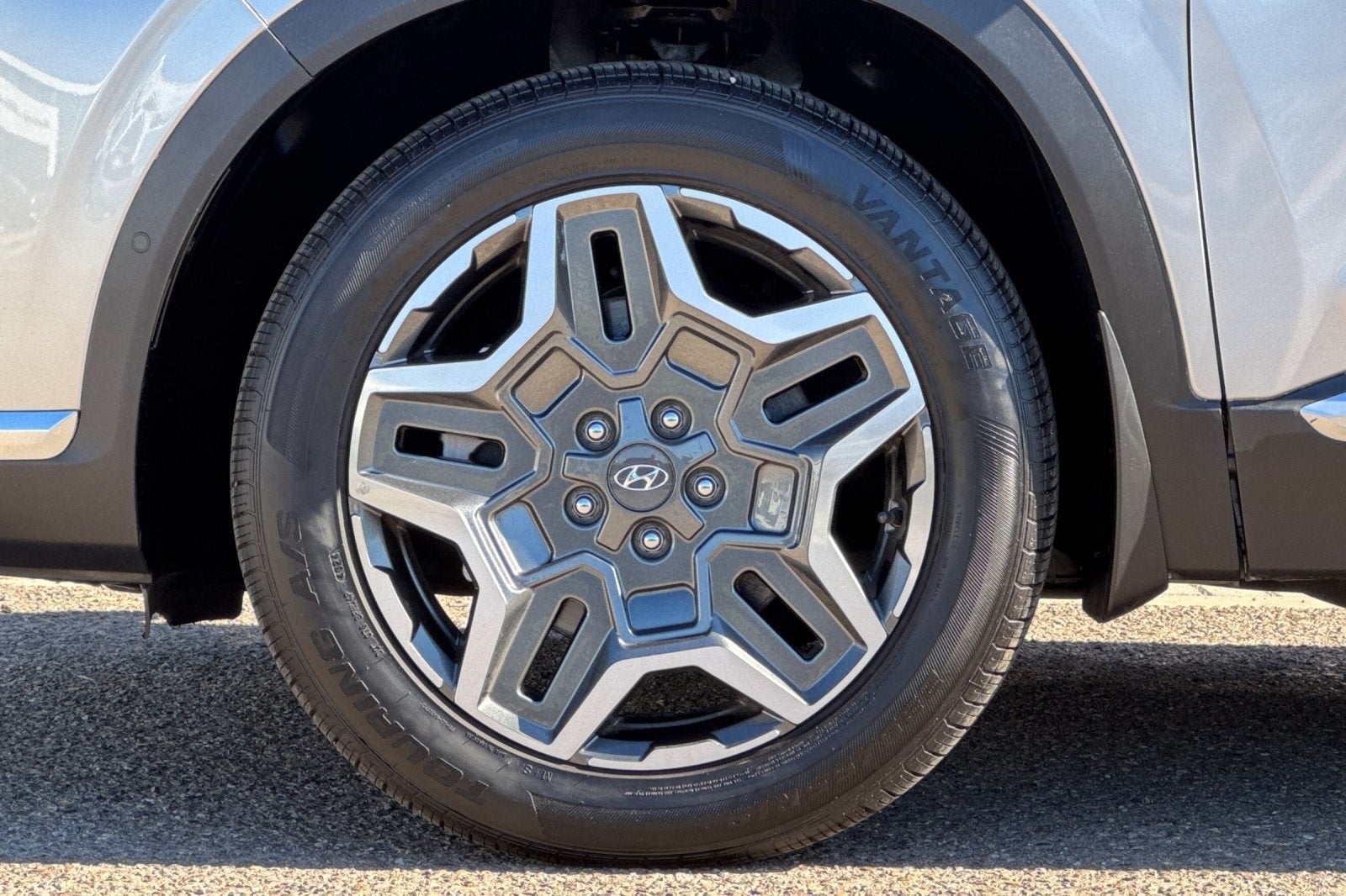 2023 Hyundai Santa Fe Hybrid Limited