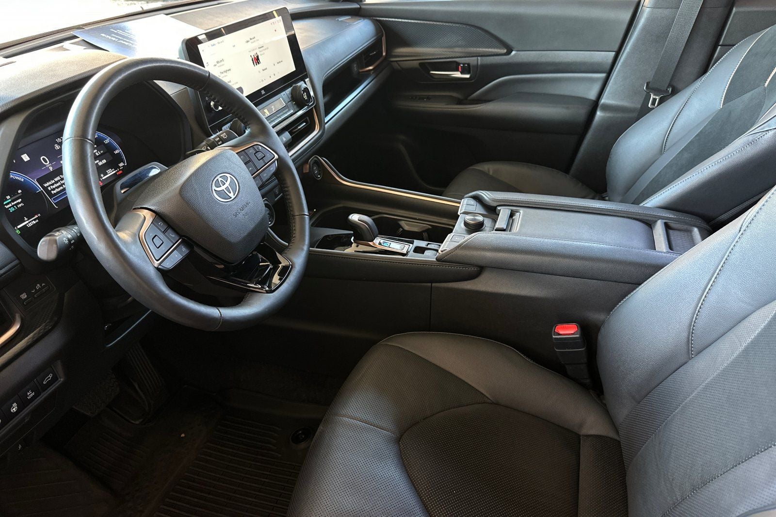 2025 Toyota Grand Highlander Hybrid MAX Platinum