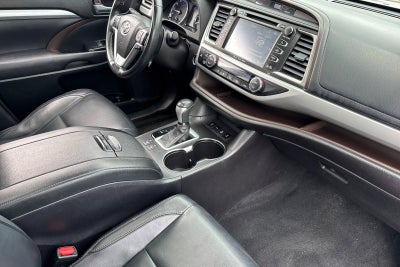 2017 Toyota Highlander XLE