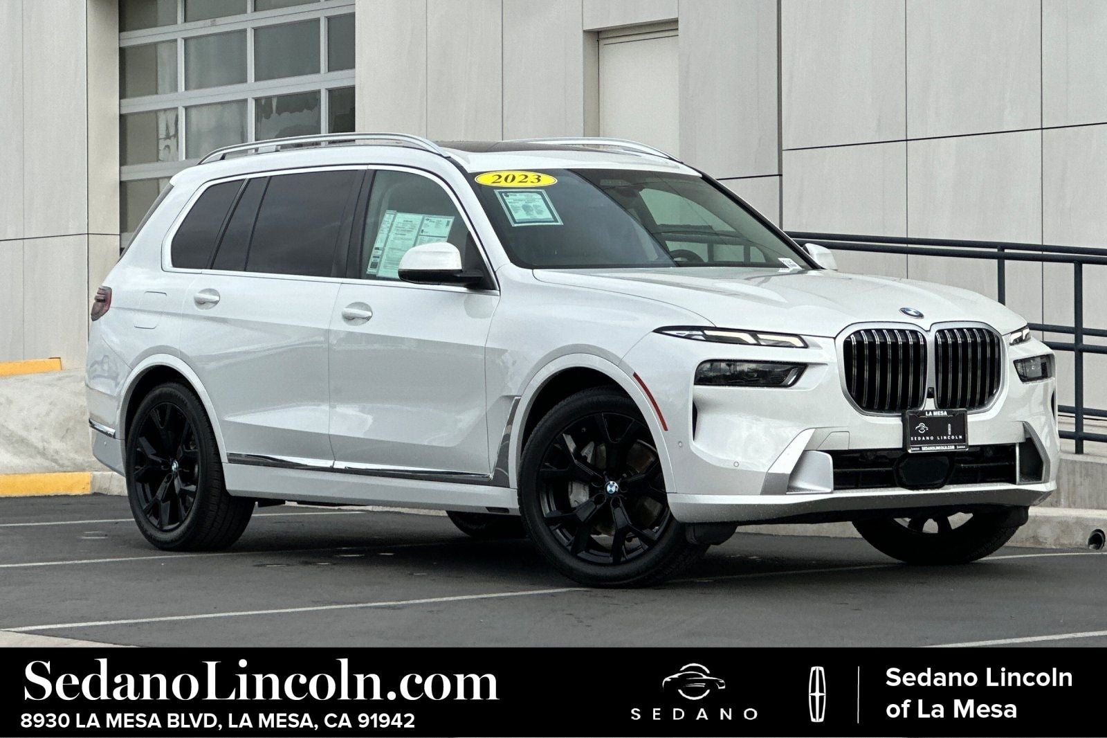 2023 BMW X7