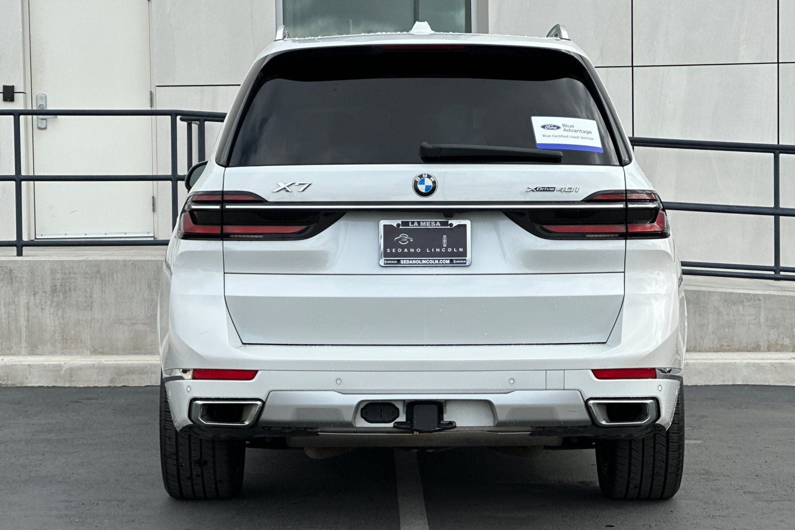 2023 BMW X7 xDrive40i