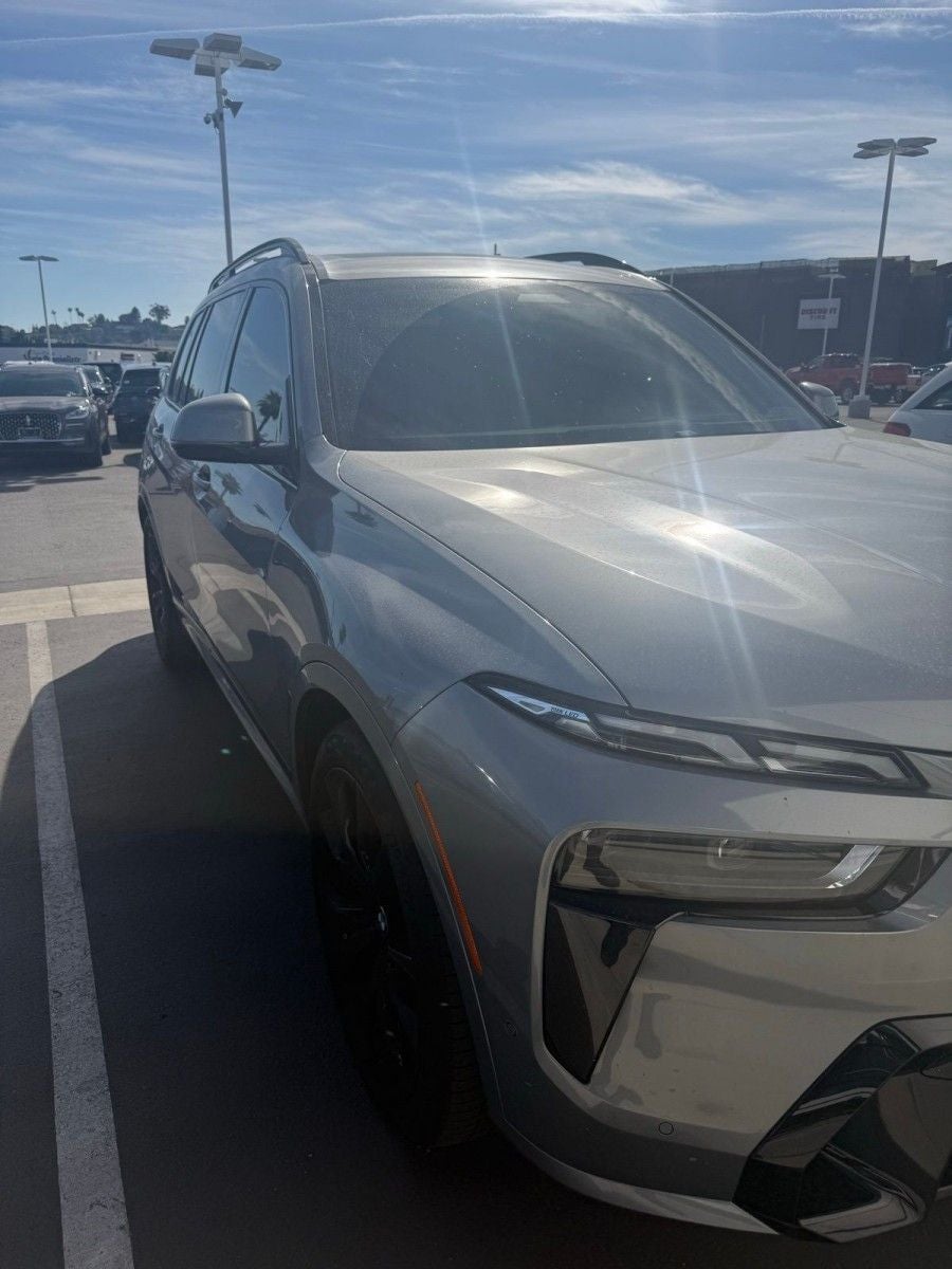 2024 BMW X7 xDrive40i
