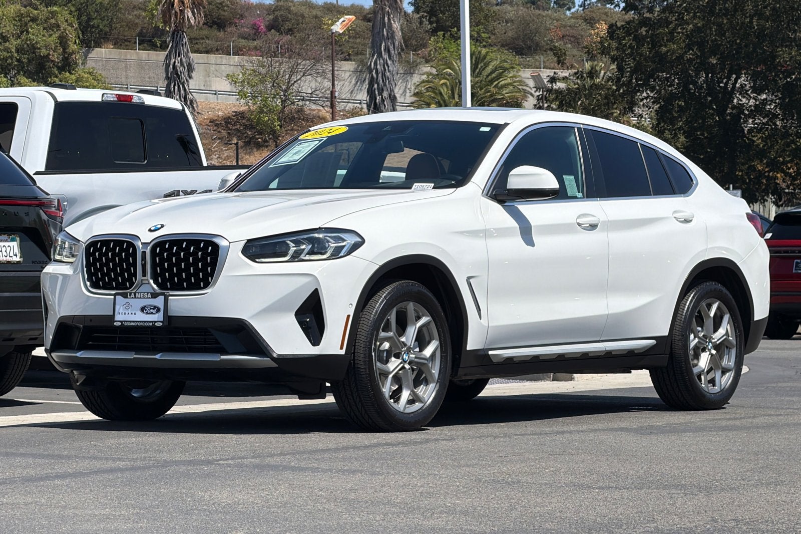 2024 BMW X4 xDrive30i
