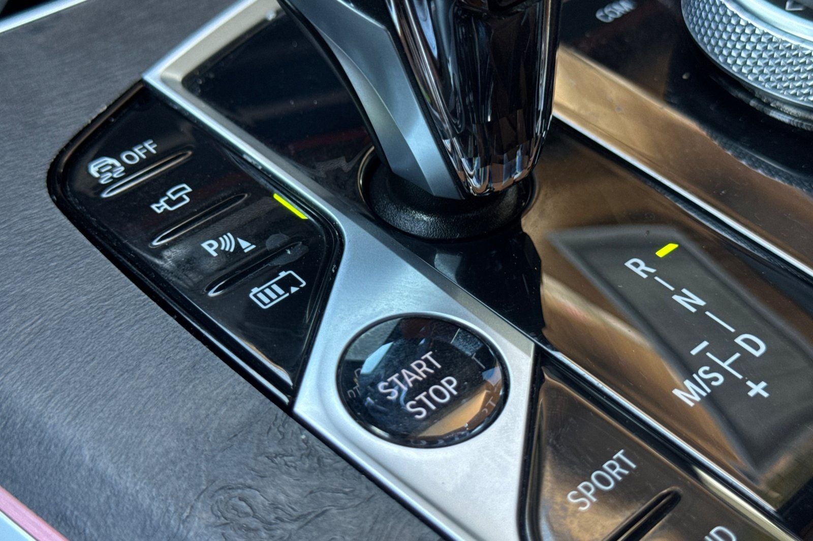 2023 BMW X5 xDrive45e