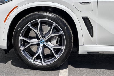 2023 BMW X5 xDrive45e