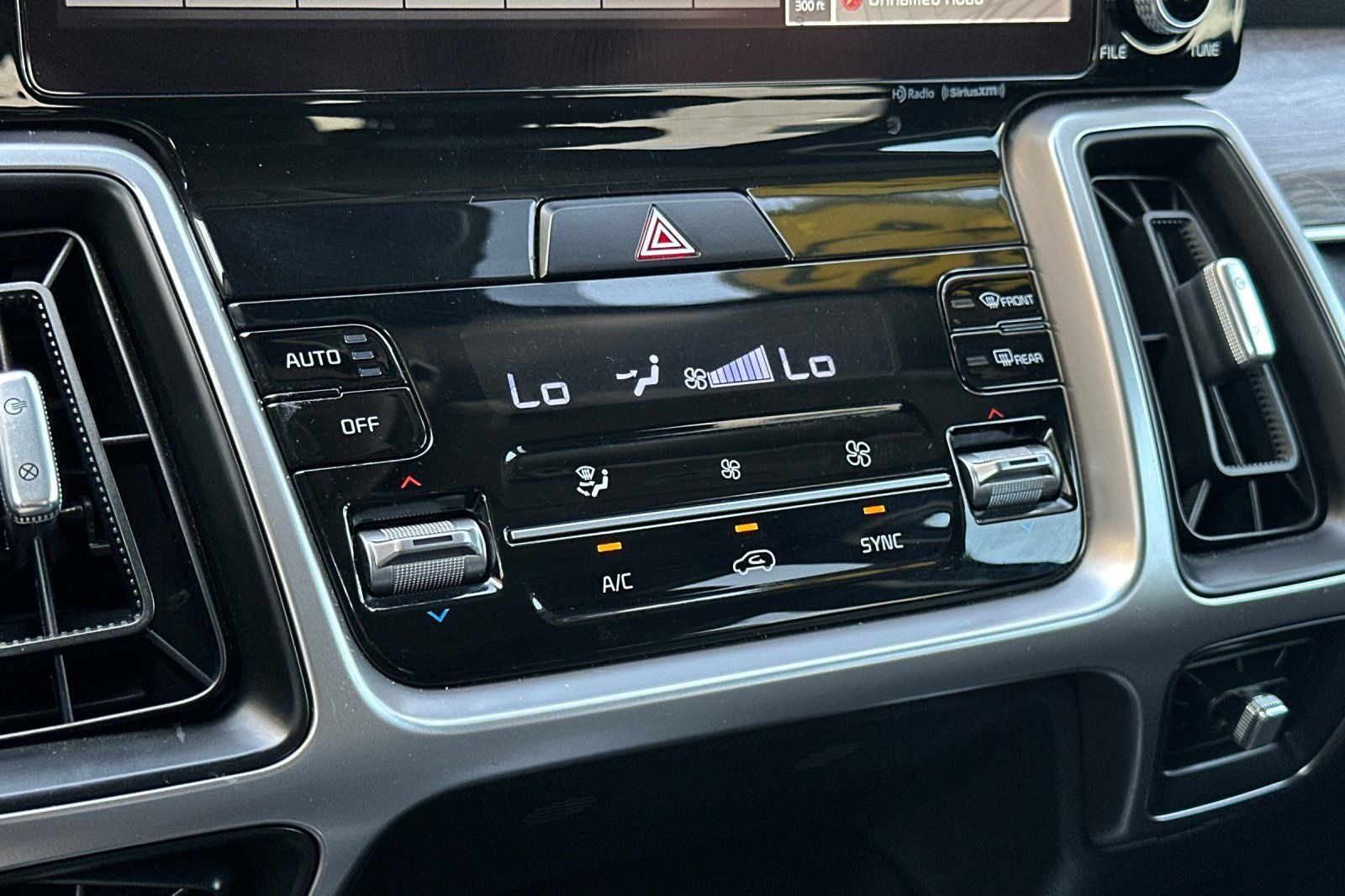 2022 Kia Sorento X-LINE S