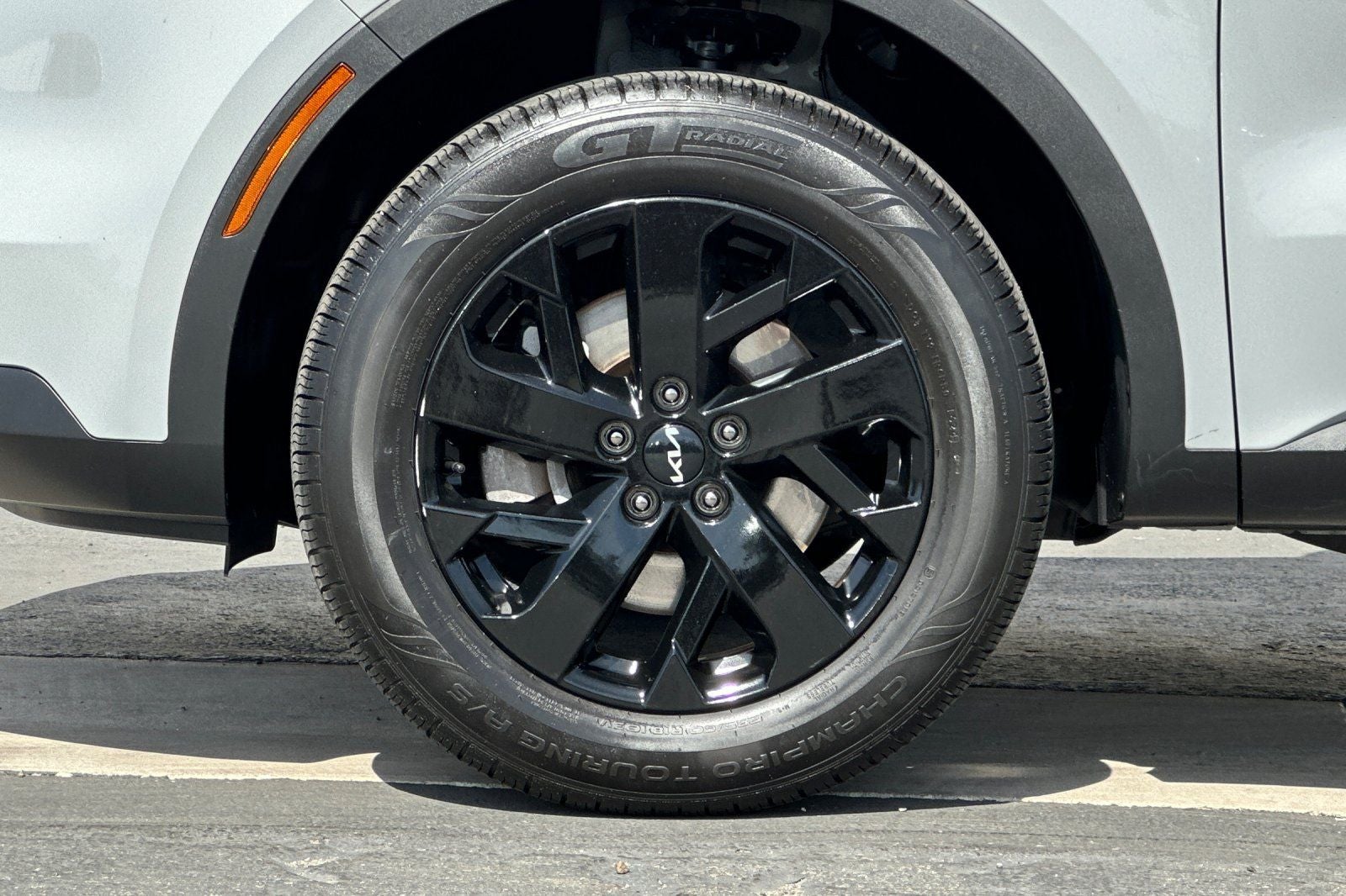 2022 Kia Sorento X-LINE S