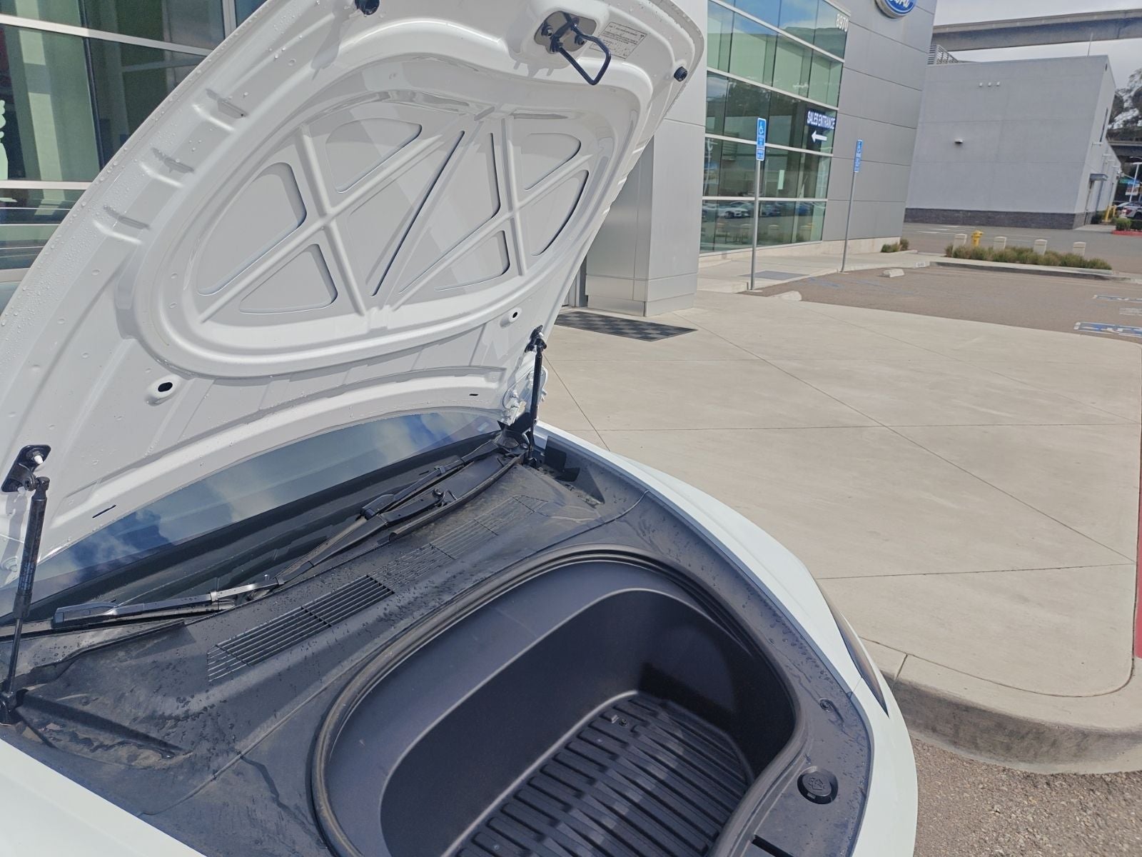 2025 Tesla Model 3 Base