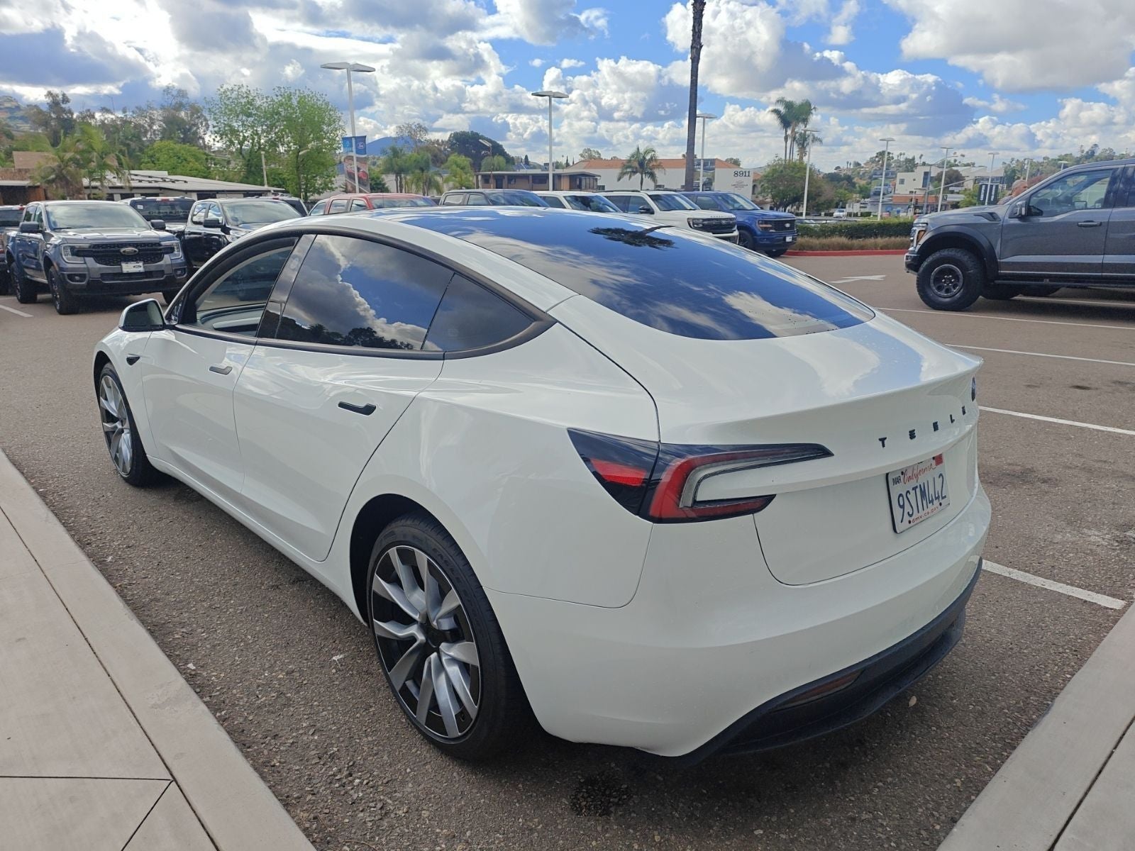 2025 Tesla Model 3 Base