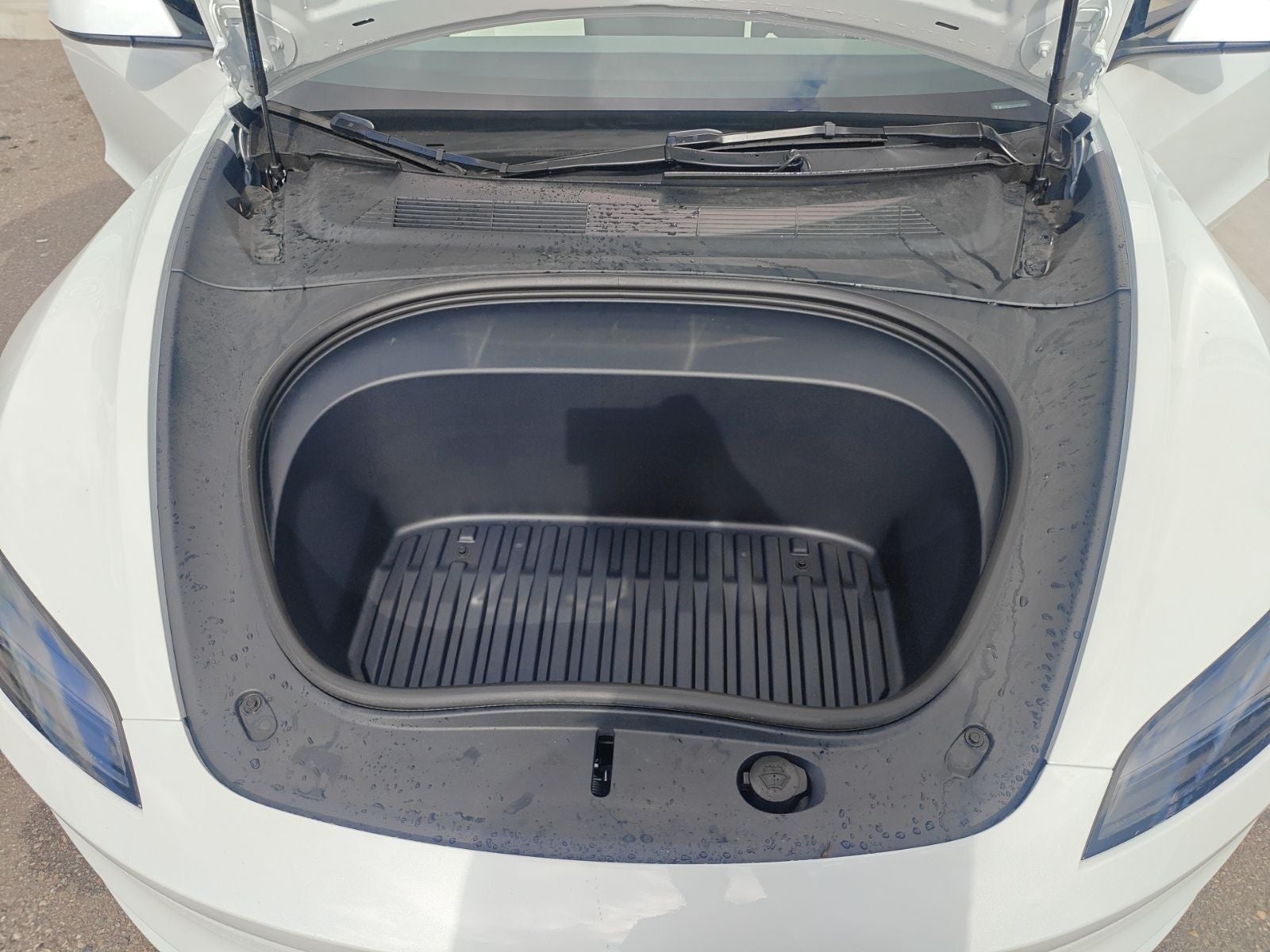 2025 Tesla Model 3 Base