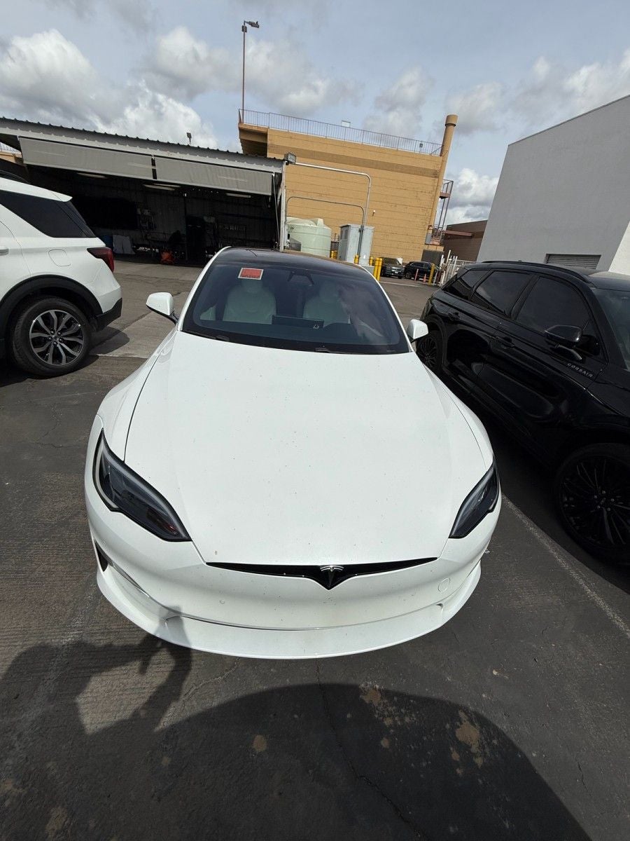 2022 Tesla Model S Base