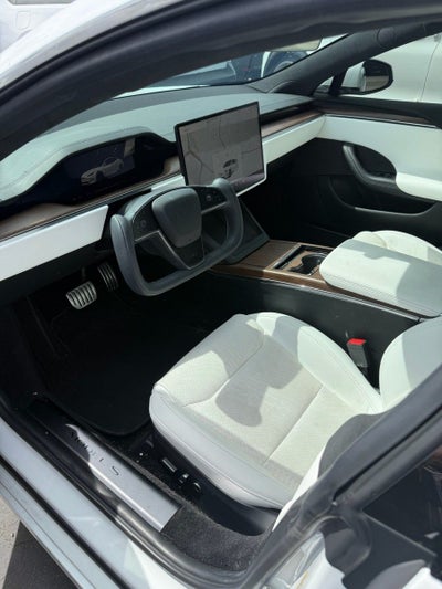 2022 Tesla Model S Base