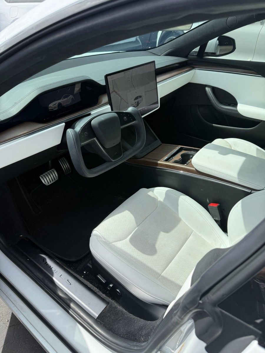 2022 Tesla Model S Base