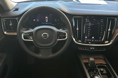 2024 Volvo S60 B5 Plus Dark Theme