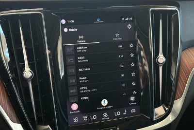 2024 Volvo S60 B5 Plus Dark Theme