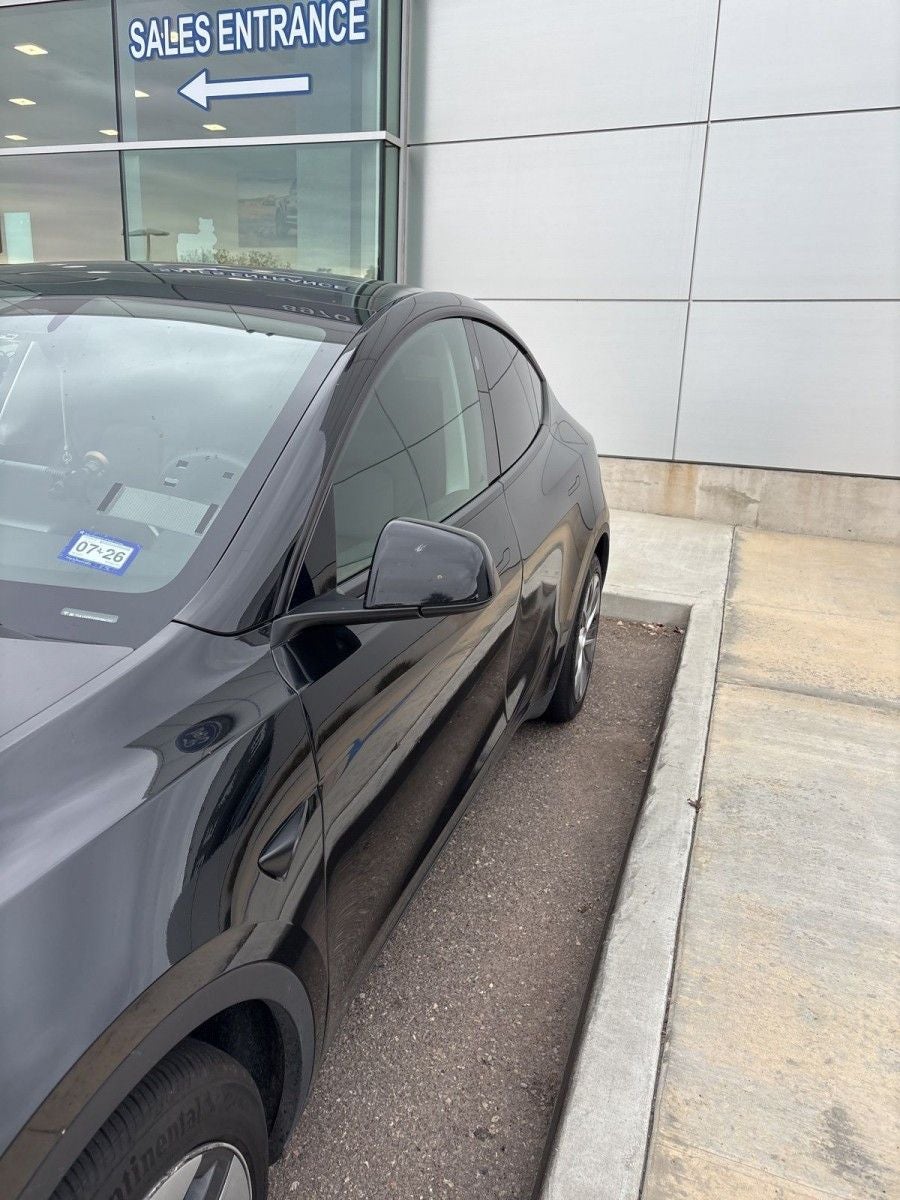 2024 Tesla Model Y Long Range