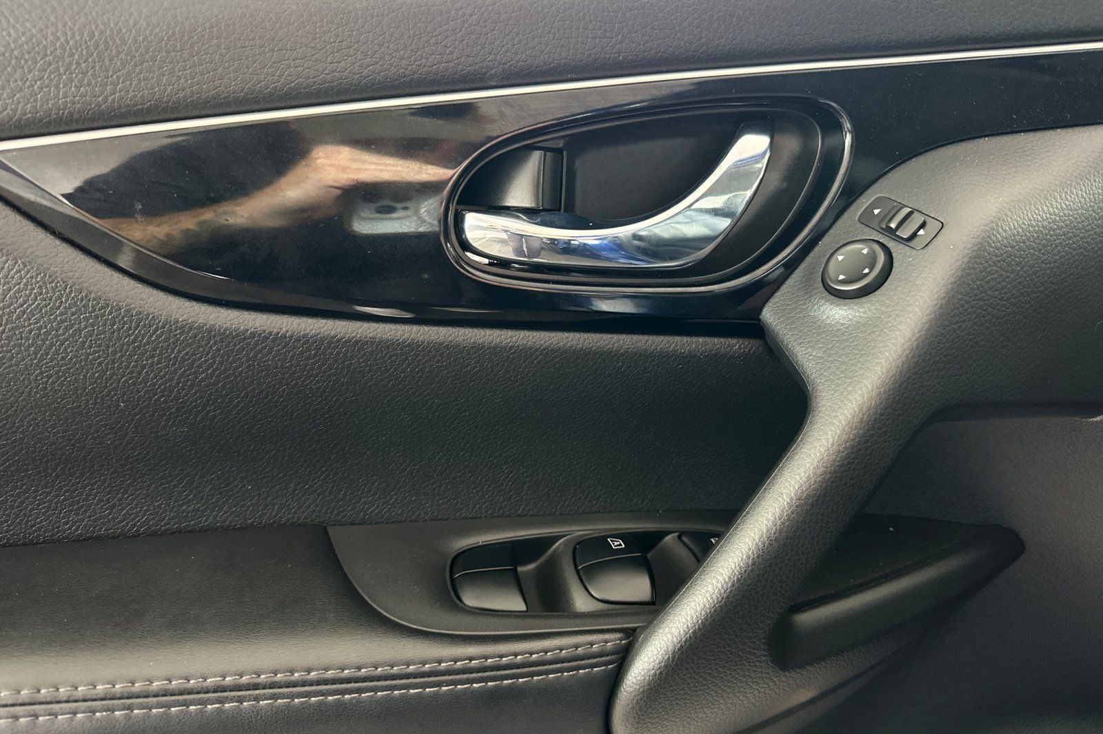 2017 Nissan Rogue Sport SL