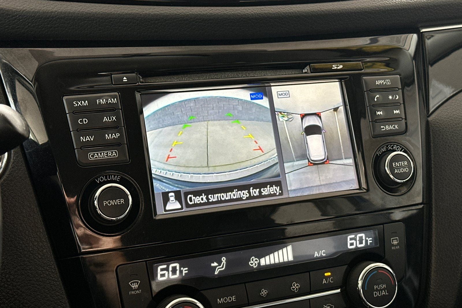 2017 Nissan Rogue Sport SL