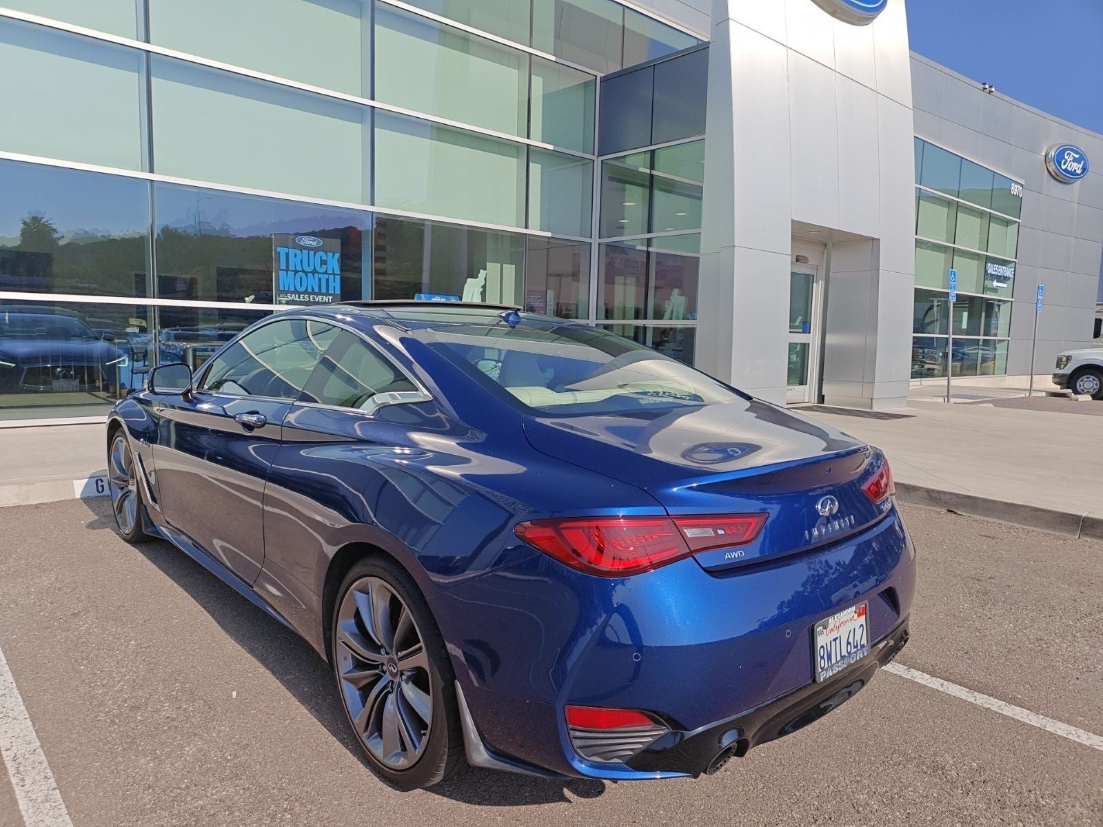 2018 INFINITI Q60 Red Sport 400