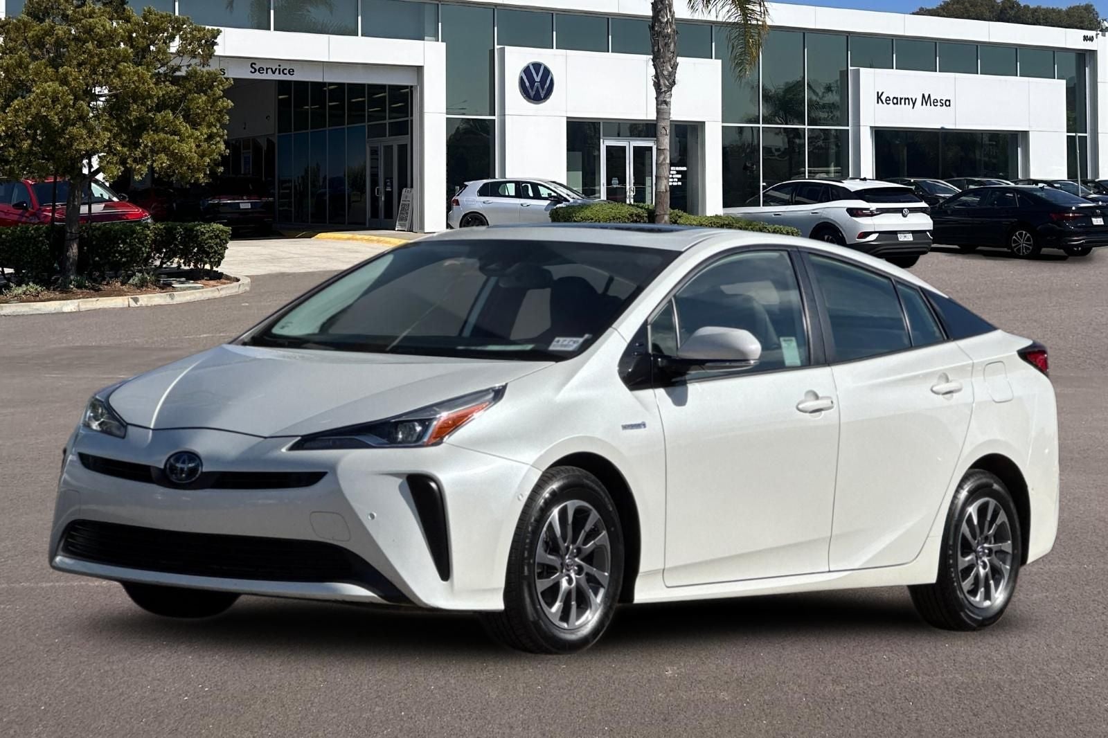 2019 Toyota Prius L