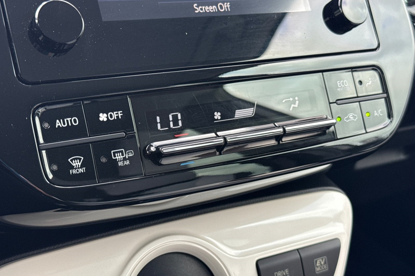 2017 Toyota Prius Two