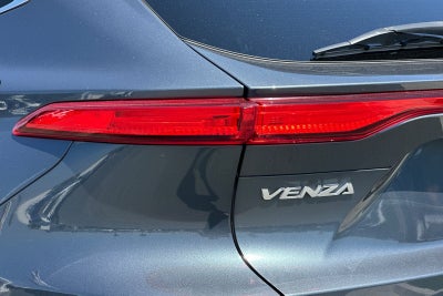 2023 Toyota Venza LE