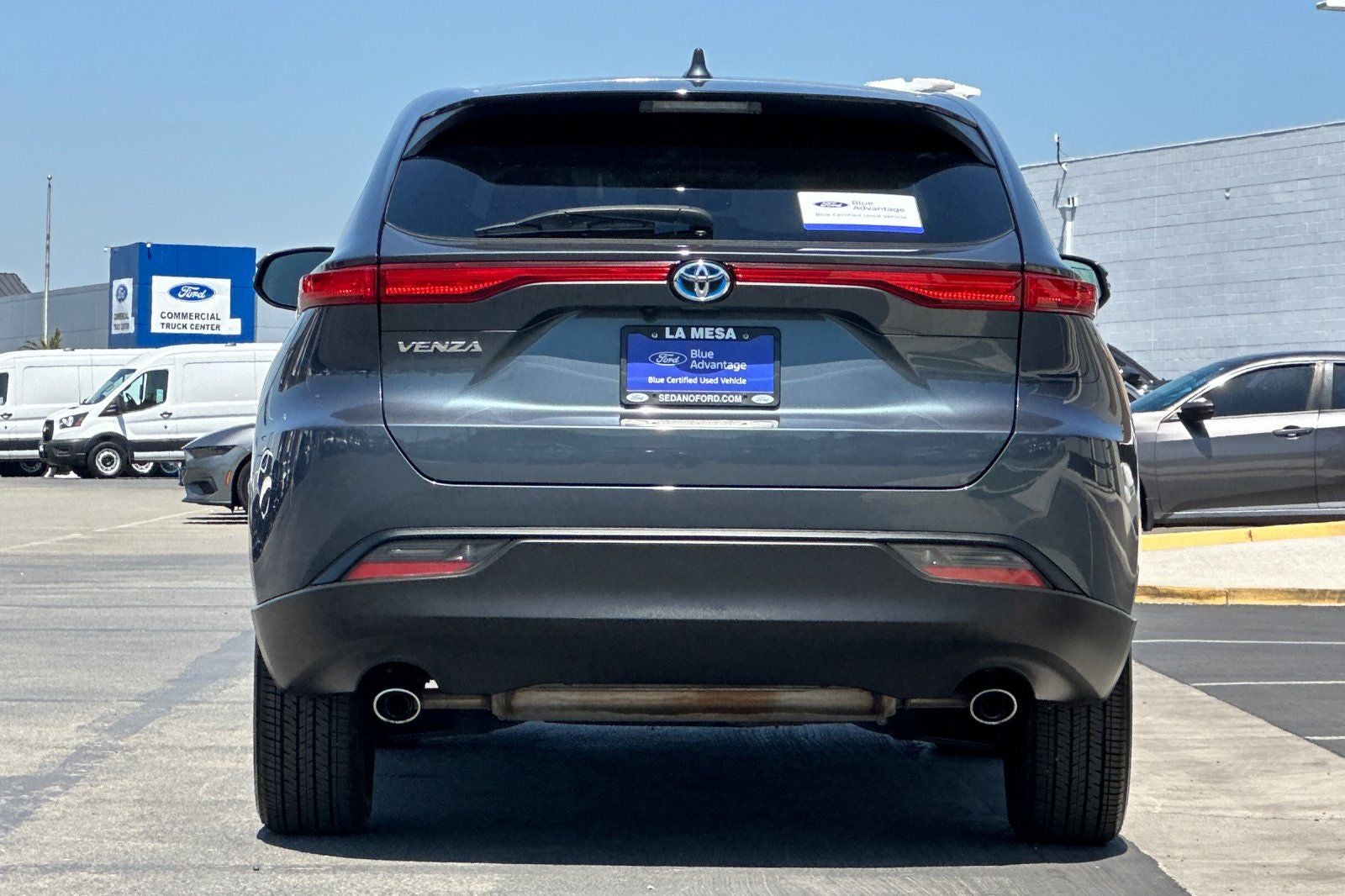 2023 Toyota Venza LE
