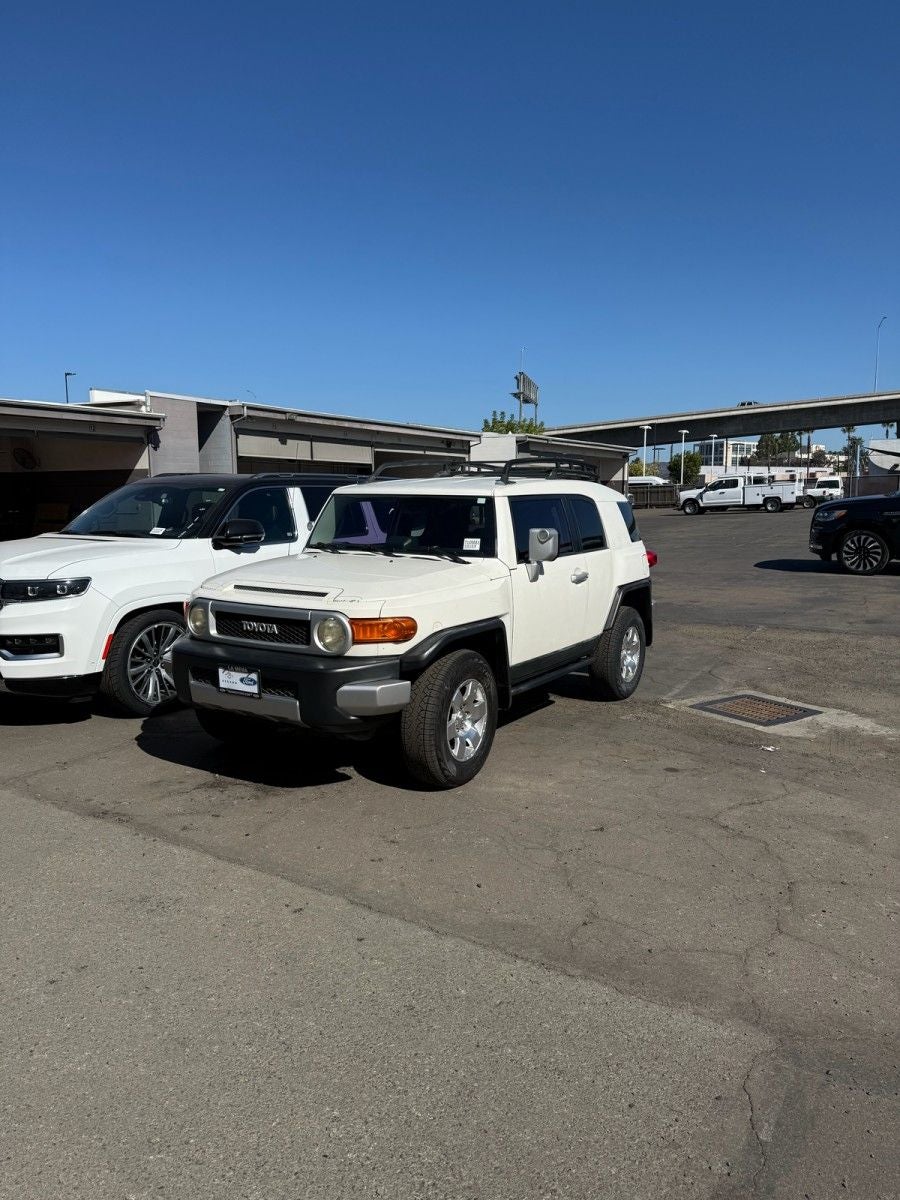 2010 Toyota FJ Cruiser Base