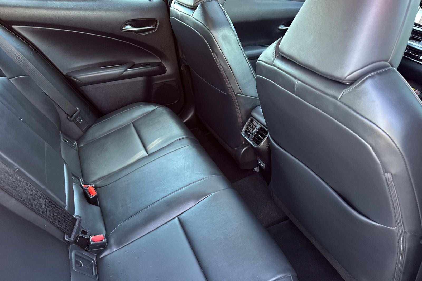 2024 Lexus UX 250h Base