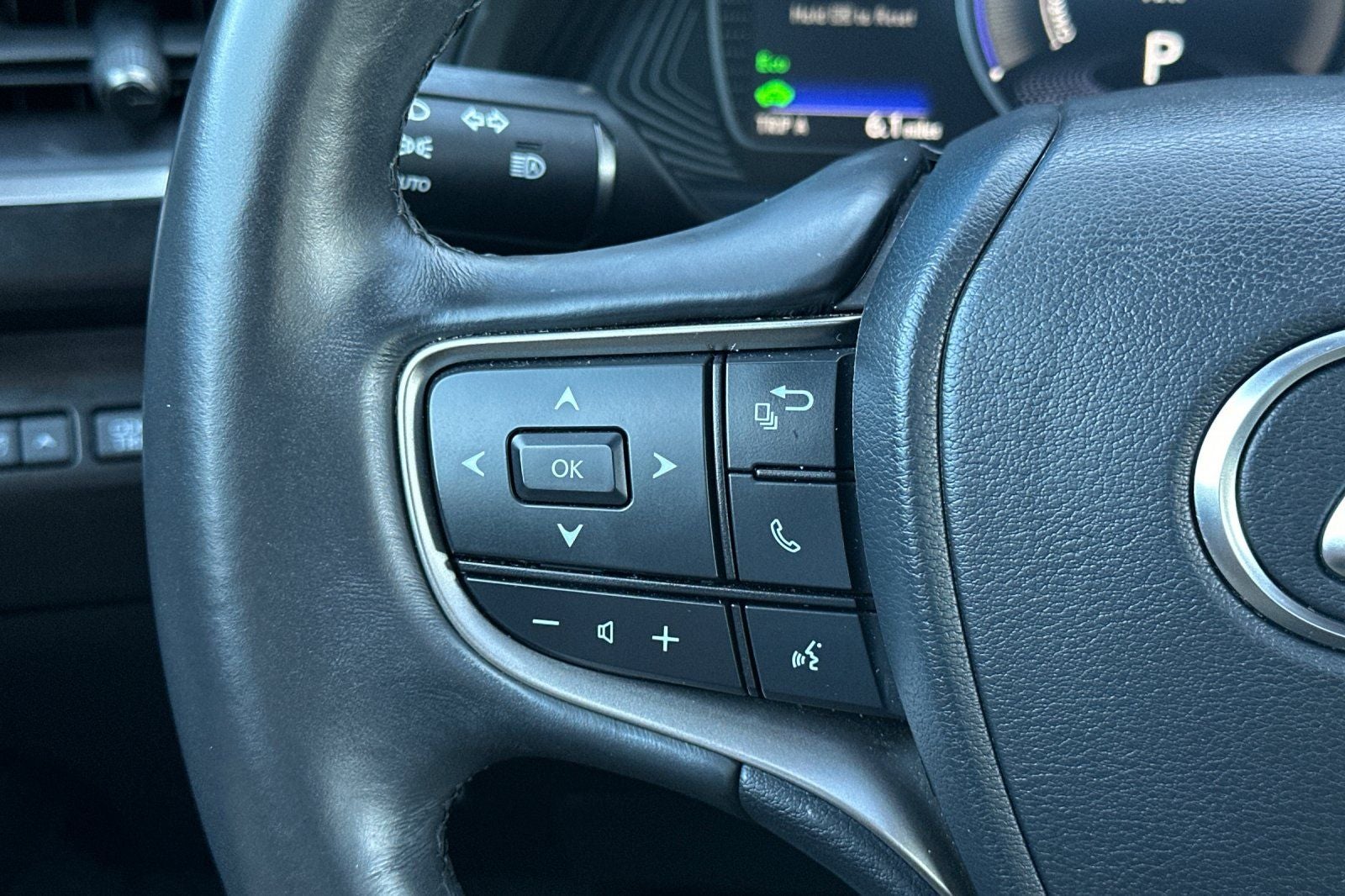 2024 Lexus UX 250h Base